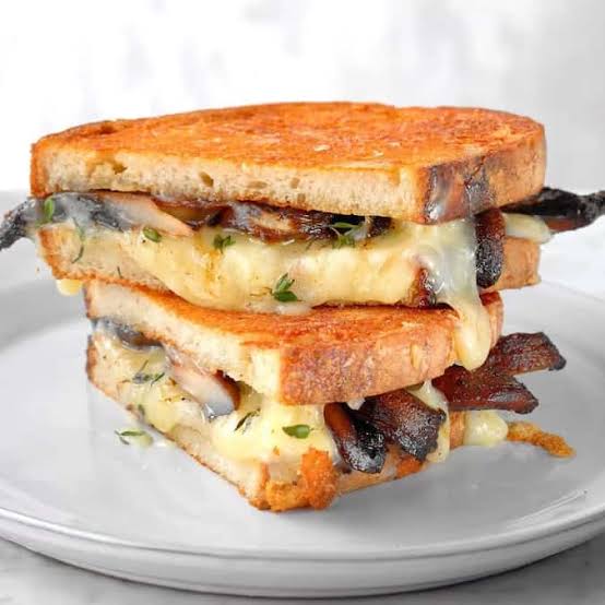 Mashroom's Corn Sandwich